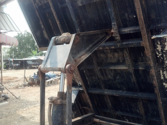 ขายรถกระบะดัมพ์ 4 ล้อ ทาทาไจแอนท์ เครื่องคอมมอนเรล 2.2L 140แรงม้า