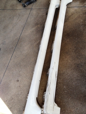 สเกิร์ต New Altis 2010 (2000)