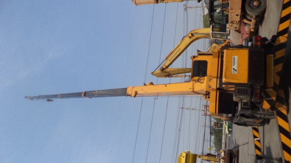TR80M-1-FA0705รถเครนTADANOรถจอดที่(CSนวนคร)ครับ
