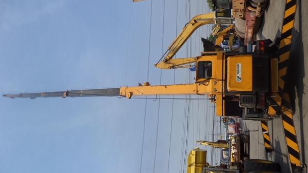 TR80M-1-FA0705รถเครนTADANOรถจอดที่(CSนวนคร)ครับ
