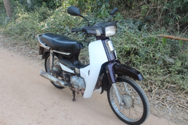 ดรีมคุรุสภาทะเบียนโอนภาษีขาด2ปีราคาถูกๆ9800บาท