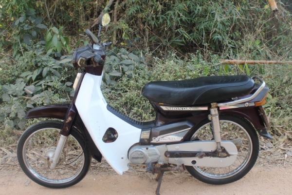 ดรีมคุรุสภาทะเบียนโอนภาษีขาด2ปีราคาถูกๆ9800บาท