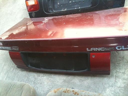 ขาย ฝาท้าย หลายรุ่น คับ