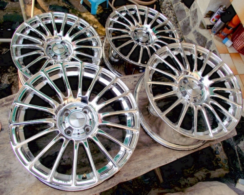 ล้อ advan vip ขอบ 17 ขนาด 4 รู100