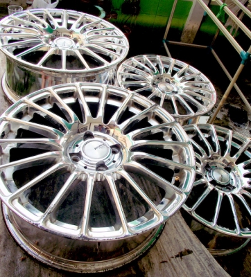 ล้อ advan vip ขอบ 17 ขนาด 4 รู100