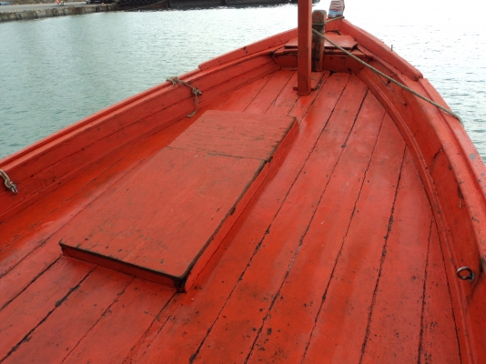 ขายเรือประมง ขนาด 5 วากว่า ท้องเรือหุ้มไฟเบอร์ไม่มีรั่ว ดาดฟ้าไม่รั่ว เครื่องยนต์ HINO EH700 6สูบ 175 แรงม้า มาดูเรือได้ครับอยู่ที่ มาบตาพุต ขายเรือประมง ขนาด 5 วากว่า ท้องเรือหุ้มไฟเบอร์ไม่มีรั่ว ดาดฟ้าไม่รั่ว เครื่องยนต์ HINO EH700 6สูบ 175 แรงม้า มาดูเรือได้ครับอยู่ที่ มาบตาพุต