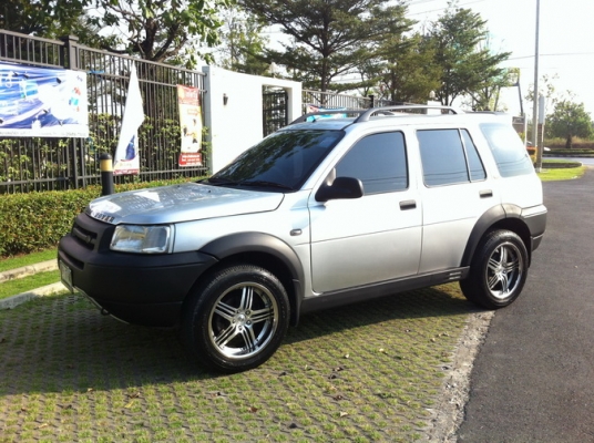 ขายรถบ้าน Freelander V6 2.5 ออโต้สภาพสวย