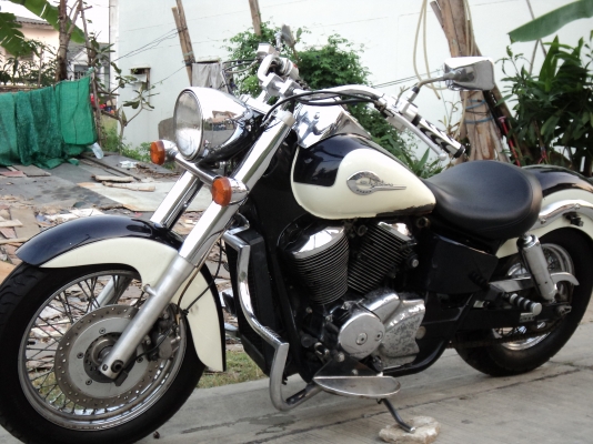 วุฒินนบุรี// ชาโด้400ปี2000คลาสสิคสภาพสวยๆเครื่องดีมากรถใช้น้อยมีทะเบียนพร้อมโอน