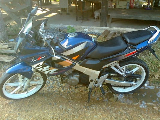 Honda CBR 150 CC.