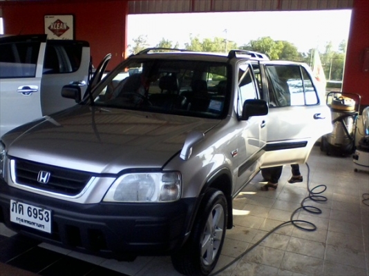 ขาย CR-V 4WD EXI Limited ปี 2000 ขายขาดทุนครับราคา 295,000 บาท