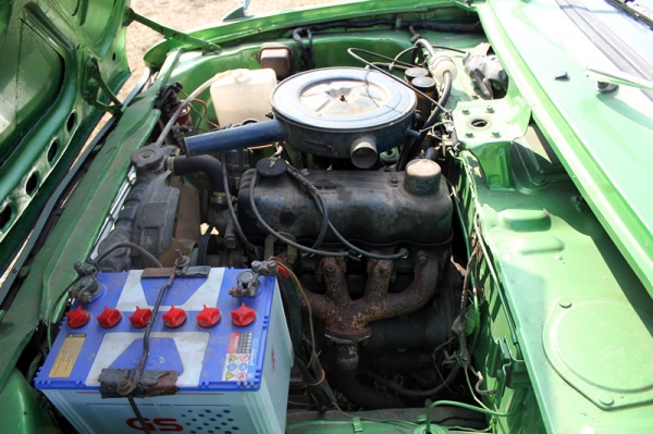 มาสด้าพัน สีเขียว เกียร์คอครับ วิ่งไกลได้สบายครับ มาสด้าพัน สีเขียว เกียร์คอครับ วิ่งไกลได้สบายครับ