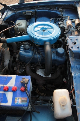 มาสด้าพัน  สีฟ้าครับ  เดิมๆๆบางๆๆครับ สวยมาก