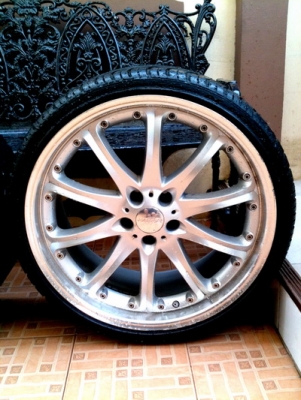 ล้อ HARTGE ขนาด 22 นิ้ว 5 รู แท้จากเยอรมัน พร้อมยางดอกเต็มๆ หน้า 265-30-22 หลัง 295-25-22 .Tel.085-150-9040 P