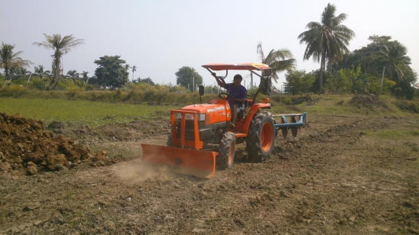 ขาย 3408   พร้อมใช้ครับ   อยู่ลพบุรี ครับ