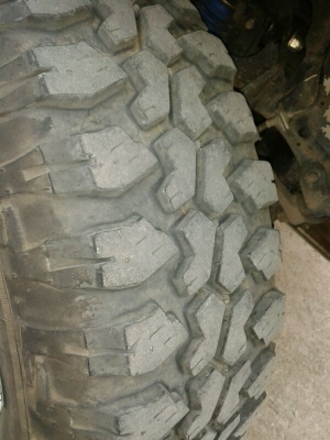 ขายยาง Mud 265/75 R16 ปี 11 ขายยาง Mud 265/75 R16 ปี 11
