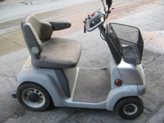 .ขาย รถไฟฟ้า 4 ล้อ ยี่ห้อ Honda ประกอบใหม่นำเข้าญี่ปุ่น ราคา 22,000