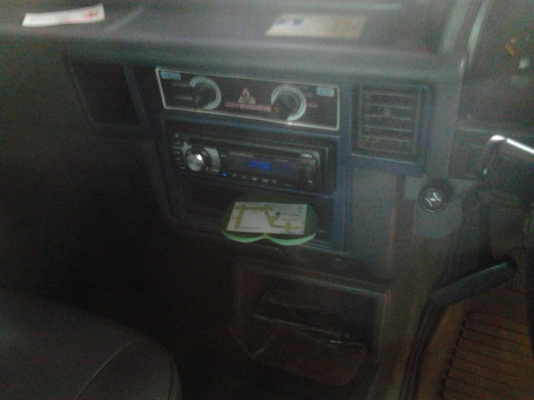 ขาย กระบะแค็ป MISU L200 AEROBODY ปี37/94 เครื่อง2.5 84HP แรงๆ ไม่หลวม พ.พาวเวอร์ แอร์เย็น ภายในดี คอนโซลครบ ช่วงล่างปึ๊ก คัสซีสวยไม่ผุไม่ดาม พื้นปูกระบะ โรลบาร์ สีมีแตก มีลอก พร้อมใช้พร้อมลุยงาน ราคาต่อรองได้ครับ