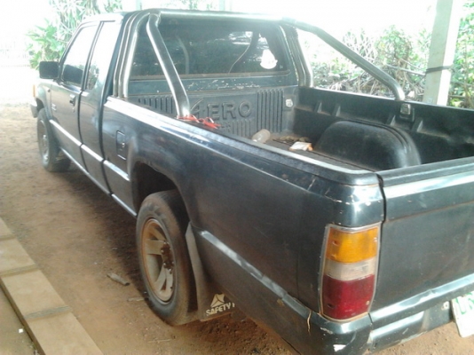 ขาย กระบะแค็ป MISU L200 AEROBODY ปี37/94 เครื่อง2.5 84HP แรงๆ ไม่หลวม พ.พาวเวอร์ แอร์เย็น ภายในดี คอนโซลครบ ช่วงล่างปึ๊ก คัสซีสวยไม่ผุไม่ดาม พื้นปูกระบะ โรลบาร์ สีมีแตก มีลอก พร้อมใช้พร้อมลุยงาน ราคาต่อรองได้ครับ