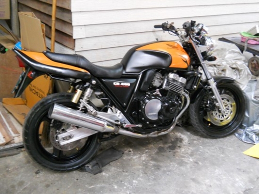 ขายHONDA CB 400 ปี93พร้อมทะเบียนไม่ขาดต่อ