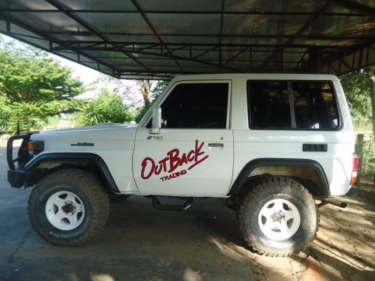 ต้องการขาย toyota land cruiser 71