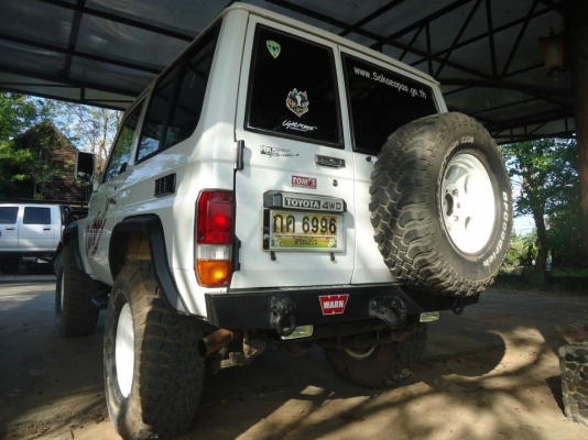 ต้องการขาย toyota land cruiser 71