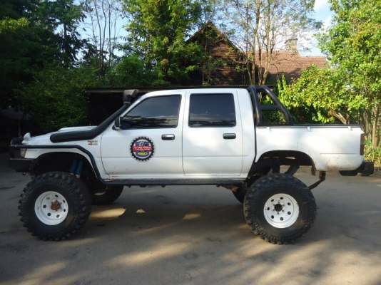 ต้องการขาย toyota 106