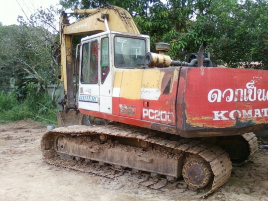 ขายรถแบคโฮ Komatsu PC200 รุ่น5