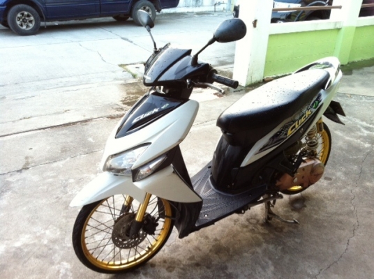 ขาย ฮอนด้า คลิก รุ่นแรก สีขาว โทร 0822999887 ขาย ฮอนด้า คลิก รุ่นแรก สีขาว โทร 0822999887