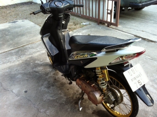 ขาย ฮอนด้า คลิก รุ่นแรก สีขาว โทร 0822999887 ขาย ฮอนด้า คลิก รุ่นแรก สีขาว โทร 0822999887