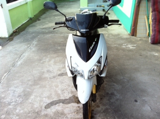 ขาย ฮอนด้า คลิก รุ่นแรก สีขาว โทร 0822999887 ขาย ฮอนด้า คลิก รุ่นแรก สีขาว โทร 0822999887