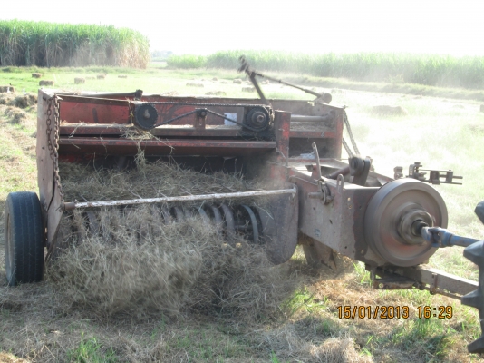 ขายเครื่องอัดฟาง อัตโนมัติ