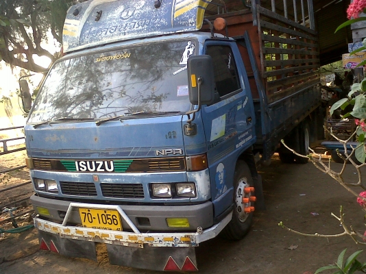 ขายด่วน  NPR115 ปี 2536 ห้างแท้ รถเดิมบางทั้งคัน สวยพร้อมใช้งาน