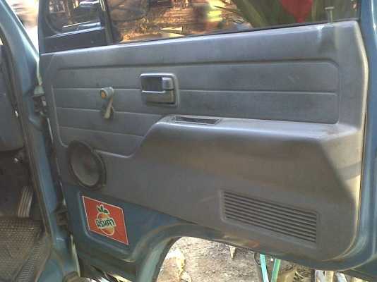 ขายด่วน  NPR115 ปี 2536 ห้างแท้ รถเดิมบางทั้งคัน สวยพร้อมใช้งาน