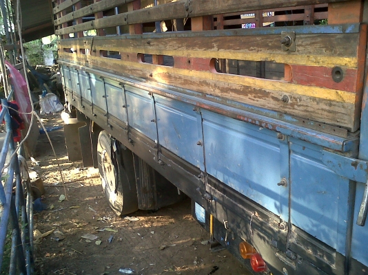 ขายด่วน  NPR115 ปี 2536 ห้างแท้ รถเดิมบางทั้งคัน สวยพร้อมใช้งาน