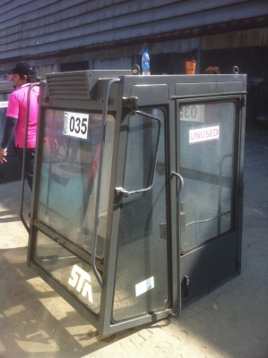 ขาย หัวเก๋งรถบด STA  ของใหม่ สภาพสวยมาก พร้อมอุปกรณ์