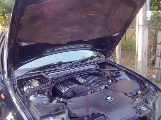 BMW318IA รุ่นไฟยก คอนฌทรลพวงมาลัย