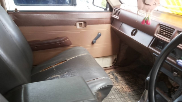 **68,000 บ.ต่อรอง**ขายกระบะตอนเดียวเข้าไร่/เข้าสวน/ขนคนงาน TOYOTA HERO2.4 ปี30 ไมล์หลุมเดียว เครื่องเดิมเกียร์เดิม เครื่องแน่นแห้ง แรงดี เกียร์ดีไม่มีหลุด ช่วงล่างเก็บมาใหม่ คัสซีดามแล้ว แน่นไม่ส่ายไม่เลื้อย กระบะพื้นดี มีผุนิดๆ หัวเก๋งสวย หน้าเดิมๆ ไม่เค