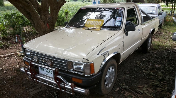 **68,000 บ.ต่อรอง**ขายกระบะตอนเดียวเข้าไร่/เข้าสวน/ขนคนงาน TOYOTA HERO2.4 ปี30 ไมล์หลุมเดียว เครื่องเดิมเกียร์เดิม เครื่องแน่นแห้ง แรงดี เกียร์ดีไม่มีหลุด ช่วงล่างเก็บมาใหม่ คัสซีดามแล้ว แน่นไม่ส่ายไม่เลื้อย กระบะพื้นดี มีผุนิดๆ หัวเก๋งสวย หน้าเดิมๆ ไม่เค