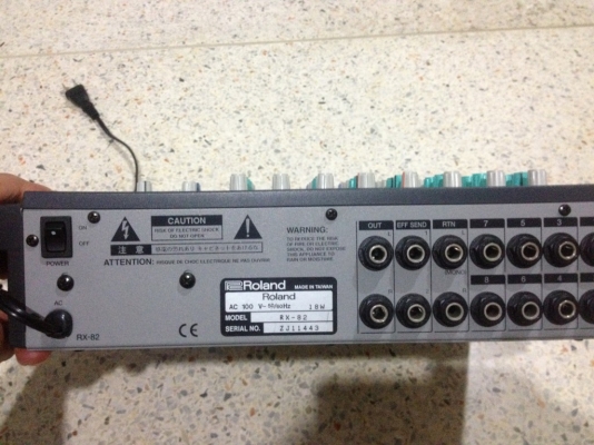 มิกเซอร์ ROLAND RX82 ใช้ไฟ100V ของเก่าญี่ปุ่นสภาพสวย มิกเซอร์ ROLAND RX82 ใช้ไฟ100V ของเก่าญี่ปุ่นสภาพสวย