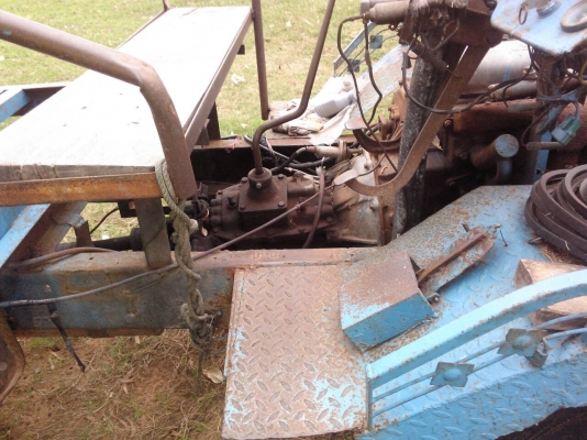 ขายตู้นวด 8 ฟุต พร้อมรถอีแต๋น 6 ล้อ เครื่องฮีโน่ 6 สูบ 79000 บาทลดเหลือ73000 ขายตู้นวด 8 ฟุต พร้อมรถอีแต๋น 6 ล้อ เครื่องฮีโน่ 6 สูบ 79000 บาทลดเหลือ73000