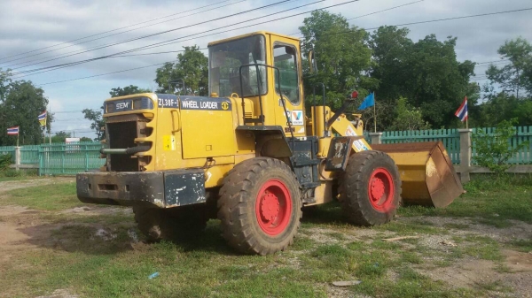 ขายรถตัก SEM