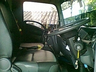 ขายดาวน์6ล้อดั้ม ISUZU 190แรงม้า สนใจโทร 081-9701072