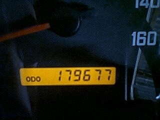 ขายดาวน์6ล้อดั้ม ISUZU 190แรงม้า สนใจโทร 081-9701072