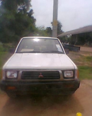 ขายมิตซูไซโคลนปี39เครืองแน่น คัดซีสวย รถไม่มีผุ รถพร้อมใช้