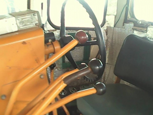 ***ขายแล้วครับขอบคุณ Truck2hand ขายรถเกรดเดอร์ เก่านอก KOMATSU MORTOR GRADER GD28AC-1 S.No.1443 เครื่องเดิมปั้มเดิม เครื่องKOMATSU 4D1052-75HP 4สูบ เครื่องแน่นแรงดี ไม่เยิ้ม ปั้มดีแรง ทำงานดี ระบบไฮฯครบ ใช้งานปกติ ใบมีดสภาพดี ไม่ผุ ยางดี4เส้น บอดี้เดิม สว ***ขายแล้วครับขอบคุณ Truck2hand ขายรถเกรดเดอร์ เก่านอก KOMATSU MORTOR GRADER GD28AC-1 S.No.1443 เครื่องเดิมปั้มเดิม เครื่องKOMATSU 4D1052-75HP 4สูบ เครื่องแน่นแรงดี ไม่เยิ้ม ปั้มดีแรง ทำงานดี ระบบไฮฯครบ ใช้งานปกติ ใบมีดสภาพดี ไม่ผุ ยางดี4เส้น บอดี้เดิม สว