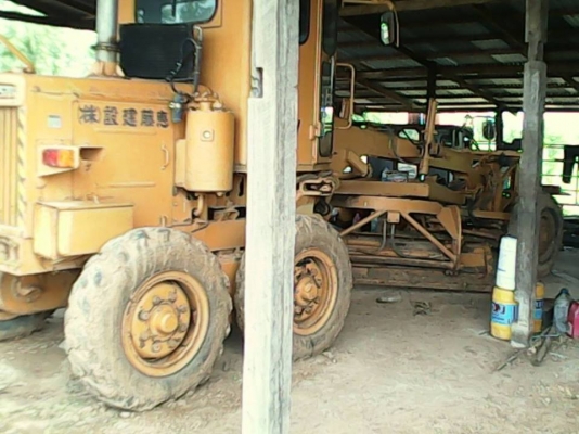 ***ขายแล้วครับขอบคุณ Truck2hand ขายรถเกรดเดอร์ เก่านอก KOMATSU MORTOR GRADER GD28AC-1 S.No.1443 เครื่องเดิมปั้มเดิม เครื่องKOMATSU 4D1052-75HP 4สูบ เครื่องแน่นแรงดี ไม่เยิ้ม ปั้มดีแรง ทำงานดี ระบบไฮฯครบ ใช้งานปกติ ใบมีดสภาพดี ไม่ผุ ยางดี4เส้น บอดี้เดิม สว ***ขายแล้วครับขอบคุณ Truck2hand ขายรถเกรดเดอร์ เก่านอก KOMATSU MORTOR GRADER GD28AC-1 S.No.1443 เครื่องเดิมปั้มเดิม เครื่องKOMATSU 4D1052-75HP 4สูบ เครื่องแน่นแรงดี ไม่เยิ้ม ปั้มดีแรง ทำงานดี ระบบไฮฯครบ ใช้งานปกติ ใบมีดสภาพดี ไม่ผุ ยางดี4เส้น บอดี้เดิม สว