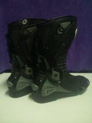 รองเท้า ขับบิ๊กใบค์ มือสอง รองเท้า ขับบิ๊กใบค์ มือสอง