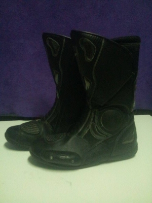 รองเท้า ขับบิ๊กใบค์ มือสอง รองเท้า ขับบิ๊กใบค์ มือสอง