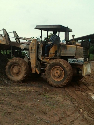 ***ขายแล้วครับขอบคุณ Truck2hand ขายรถตักล้อยาง WHEEL-LOADERS FIAT-ALLIS 345-B เอวแข็ง เครื่องยนต์ 4สูบ 80HP เครื่องดี แรงดี ปั้มดี ทำงานปกติ บุ้งกี๋สภาพดี แขนเดิม ไม่แตกไม่ร้าว ยางดี4เส้น บอดี้เดิม สีสันพอได้ รถใช้งานทำงานปกติ ทำงานดีเร็ว ยกดีตักดีไม่ยุบ ***ขายแล้วครับขอบคุณ Truck2hand ขายรถตักล้อยาง WHEEL-LOADERS FIAT-ALLIS 345-B เอวแข็ง เครื่องยนต์ 4สูบ 80HP เครื่องดี แรงดี ปั้มดี ทำงานปกติ บุ้งกี๋สภาพดี แขนเดิม ไม่แตกไม่ร้าว ยางดี4เส้น บอดี้เดิม สีสันพอได้ รถใช้งานทำงานปกติ ทำงานดีเร็ว ยกดีตักดีไม่ยุบ