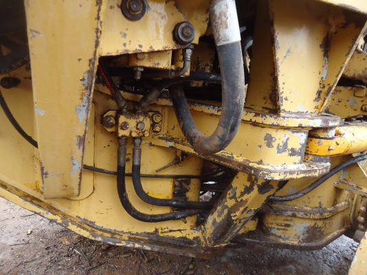 ขายด่วนรถเกรดCAT140G72V760หัวฉีดแฮมเมอร์มีเล่มทะเบียน